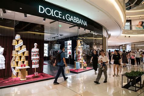 dolce gabbana video scuse cina|Three years after ad controversy, D&G is still struggling to win .